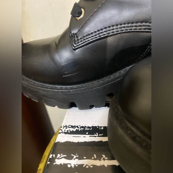 🖤DOLCE VITA 🖤 Good Condition | Size 9 | 2.75 in. | Lug Sole - Picture 6 of 10